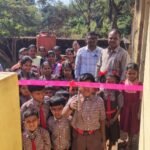 ग्रामपंचायत लोरे नं.१ यांनी बांधलेल्‍या स्‍वच्‍छता गृहाचा लोकार्पण सोहळा